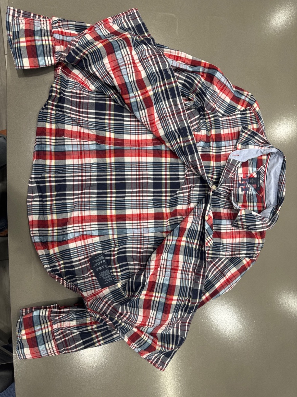 Tommy Hilfinger Plaid LS Red, White, & Blue Blouse Women’s Large - Picture 4 of 7